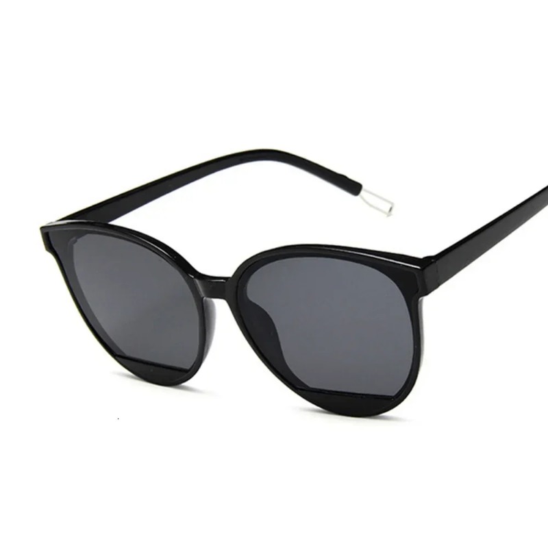 Nowe modne okulary przeciwsłon – Vintage Fashion Glasses recenzja i cena